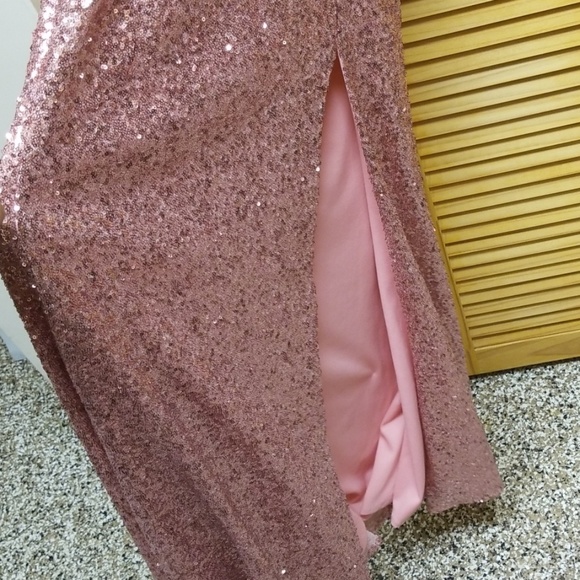 Sequence long pink formal dress - Picture 6 of 6